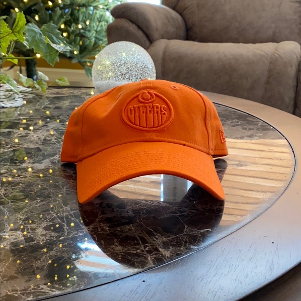 Orange Edmonton Oilers dad hat